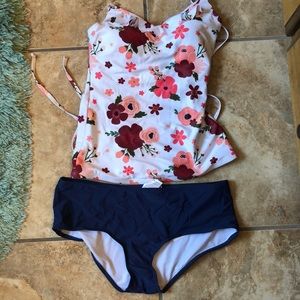 NWT Floral swimsuit
